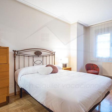 Celina Apartamento Хихон Екстериор снимка