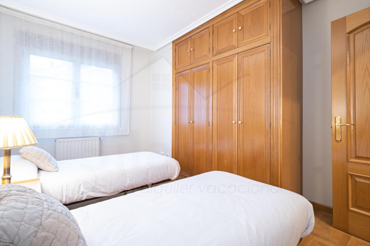 Celina Apartamento Хихон Екстериор снимка